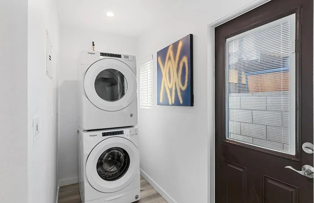 Muirfield Chic City Bungalow With Parking 1,2,3-1