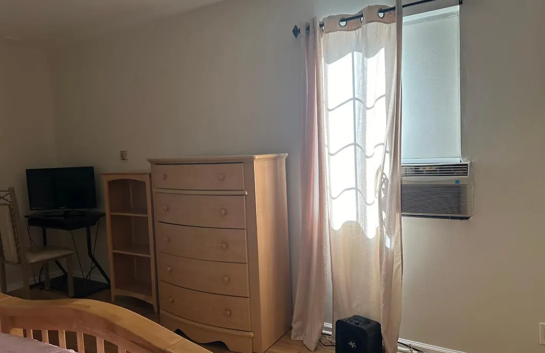 Culver City Guest House-1
