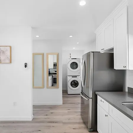 Muirfield Chic City Bungalow With Parking 1,2,3-3
