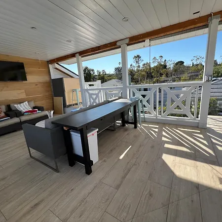 Modern Bright New Studio With Roof-Top Deck Walk To Santa Monica Beach, Freewifi, Parking-2