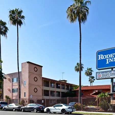 Rodeway Inn Convention Center-3